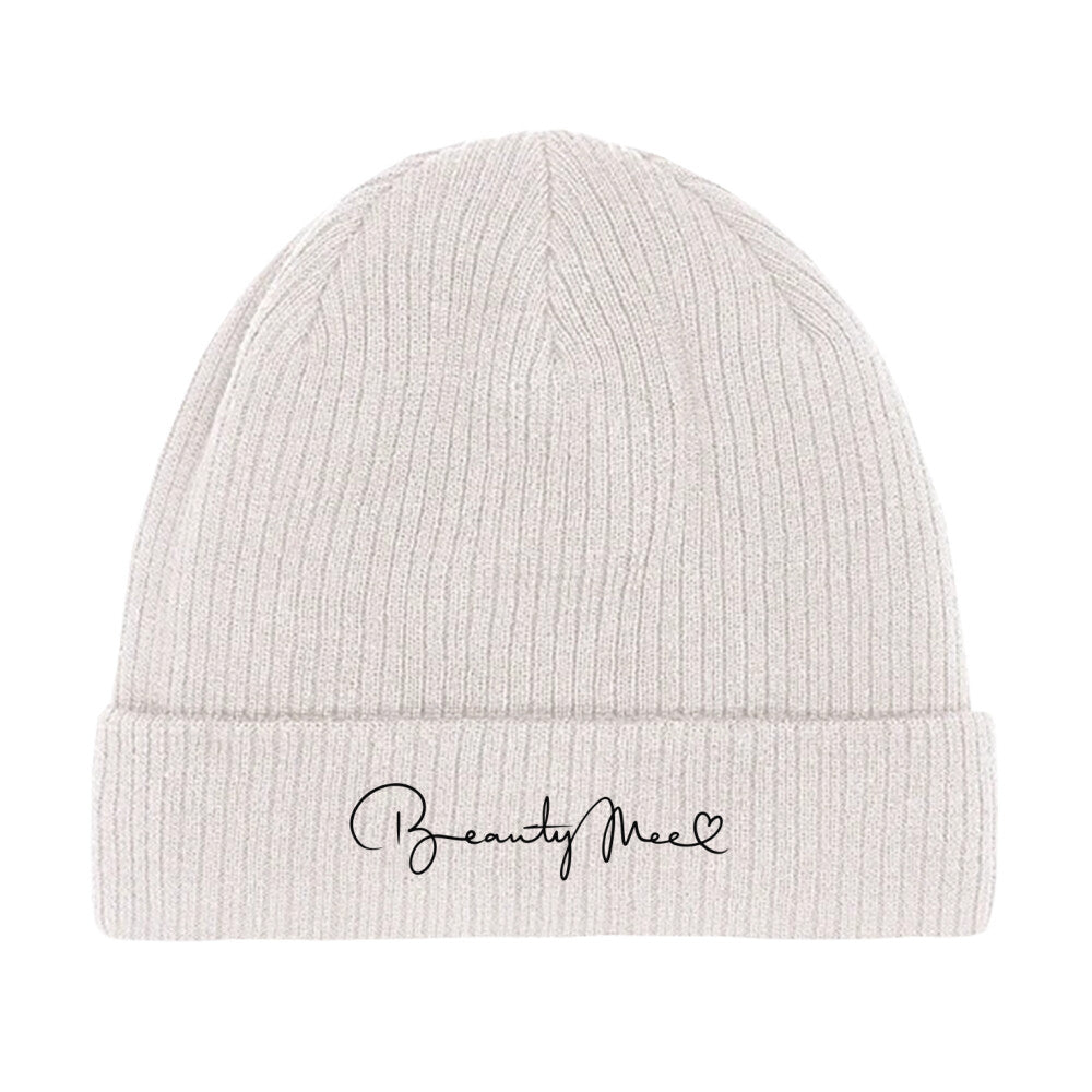 Weiche Beauty Beanie für kalte Tage mit Beauty Vibes